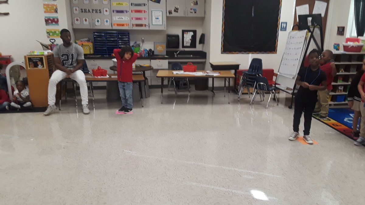 StormiMcdaniel's tweet image. Pre-k scholars enjoyed playing a little baseball this morning to review our letters. Keeping things fun! #litlearning