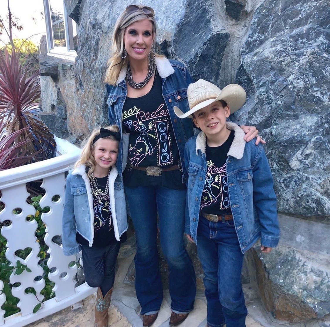 codyjohnson's tweet photo. #COJOnation! Love seeing everyone's #mondaymorninmerch! Get yours at https://t.co/fIZotn343d https://t.co/vQoKhjIF8V