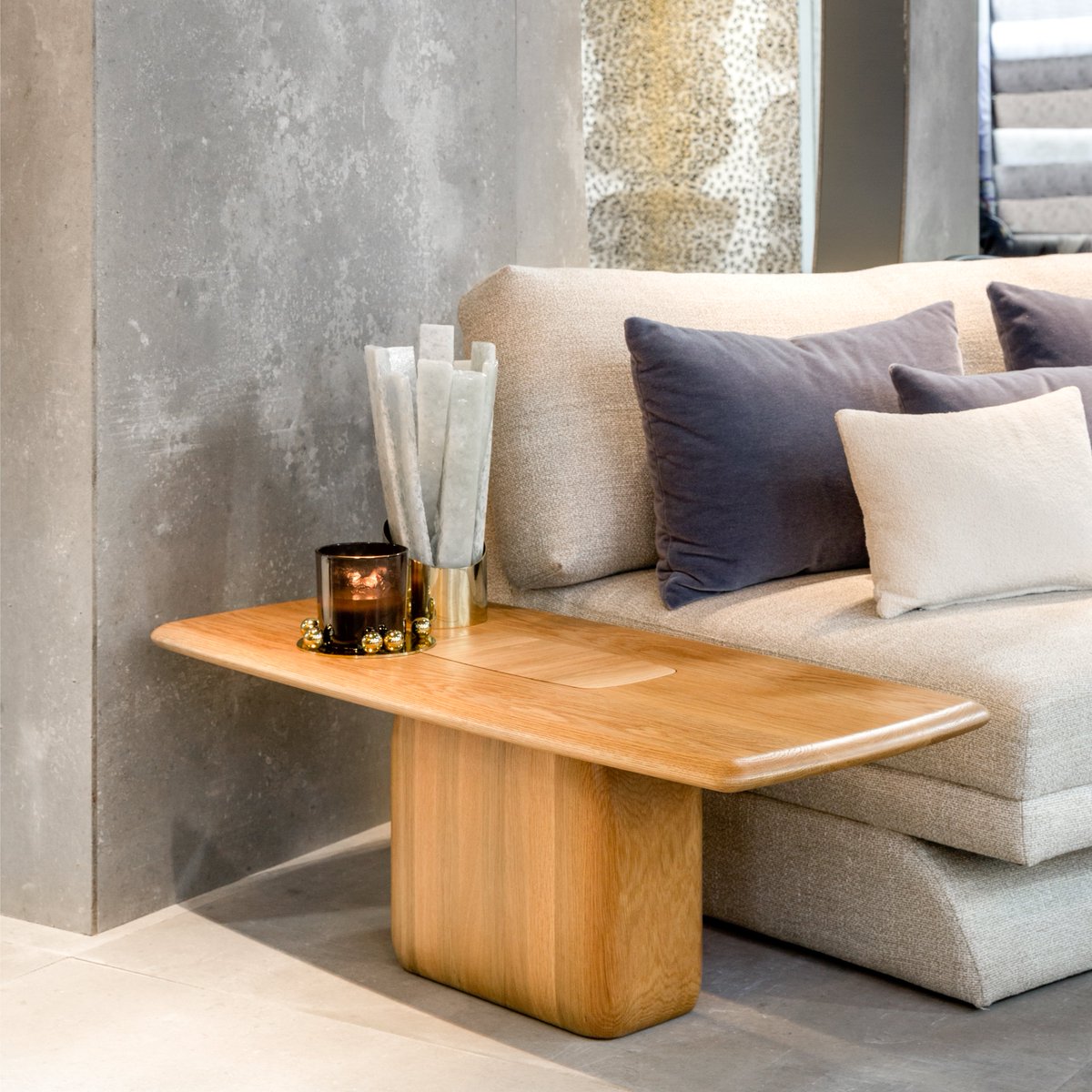 duistt's tweet photo. NEW - BOSSA 2.
Rectangular coffee table fully made of elegance and natural oak. Can you feel the rythm?
#bossa #bossacollection #bossanova #coffeetable https://t.co/BCW9AVWWK0