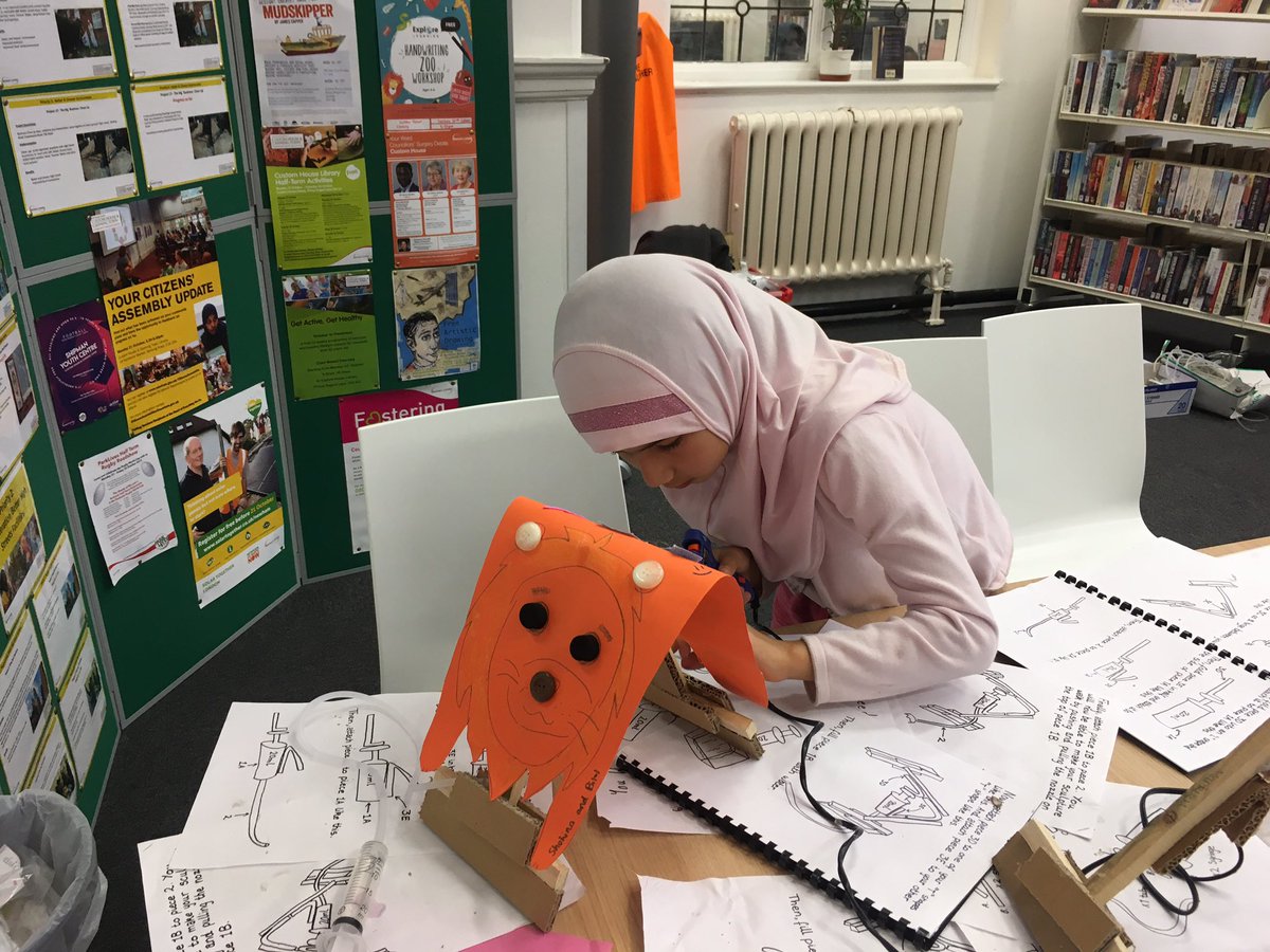 BoldEverywhere's tweet photo. Thank you to Custom House Library for having us run a #mudskipper workshop today! @NewhamLibraries @YourRoyalDocks https://t.co/IAPIOAuwDN