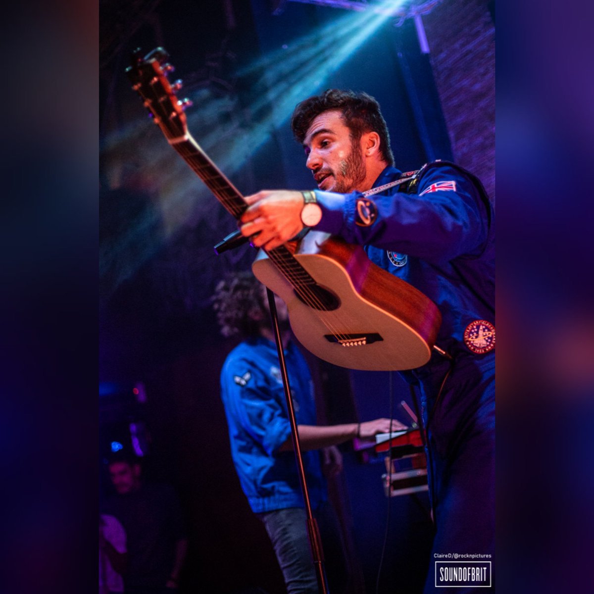 Overall_band's tweet photo. 🚀😍 On est super content de réaliser notre première résidence au Camji ce week end, on va pouvoir vous préparer des nouveautés pour 2020 !🔥Stay Tuned 😉 @LeCamji  📸 By @rocknpictures01
#overall #music #band #french #happy #crazy #poprock #onstage #gig #supersonic #paris #camji https://t.co/1XWR5i4Ech