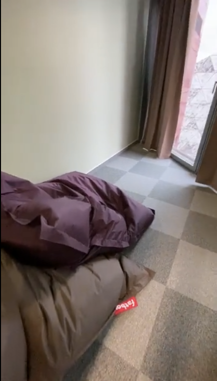 The Other Alistair (@totheralistair) on Twitter photo first official Alistair Cockburn Power Nap Room :) courtesy of Pictet Technologies, <a href="/veggen/">Vincent Eggen</a>
that's a signal honor, right there. first official Alistair Cockburn Power Nap Room :) courtesy of Pictet Technologies, <a href="/veggen/">Vincent Eggen</a>
that's a signal honor, right there.
