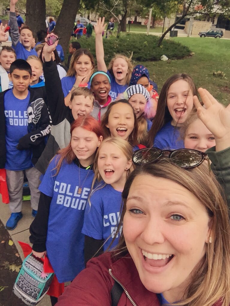 MsLaymanMath's tweet image. Thanks @UCentralMO for providing such a great experience for our @BridgerMiddle6 students! They are so excited for college and ready to do the hard work to get there! #BridgerBold #AVIDHerd #ISDStrong @AVID4College