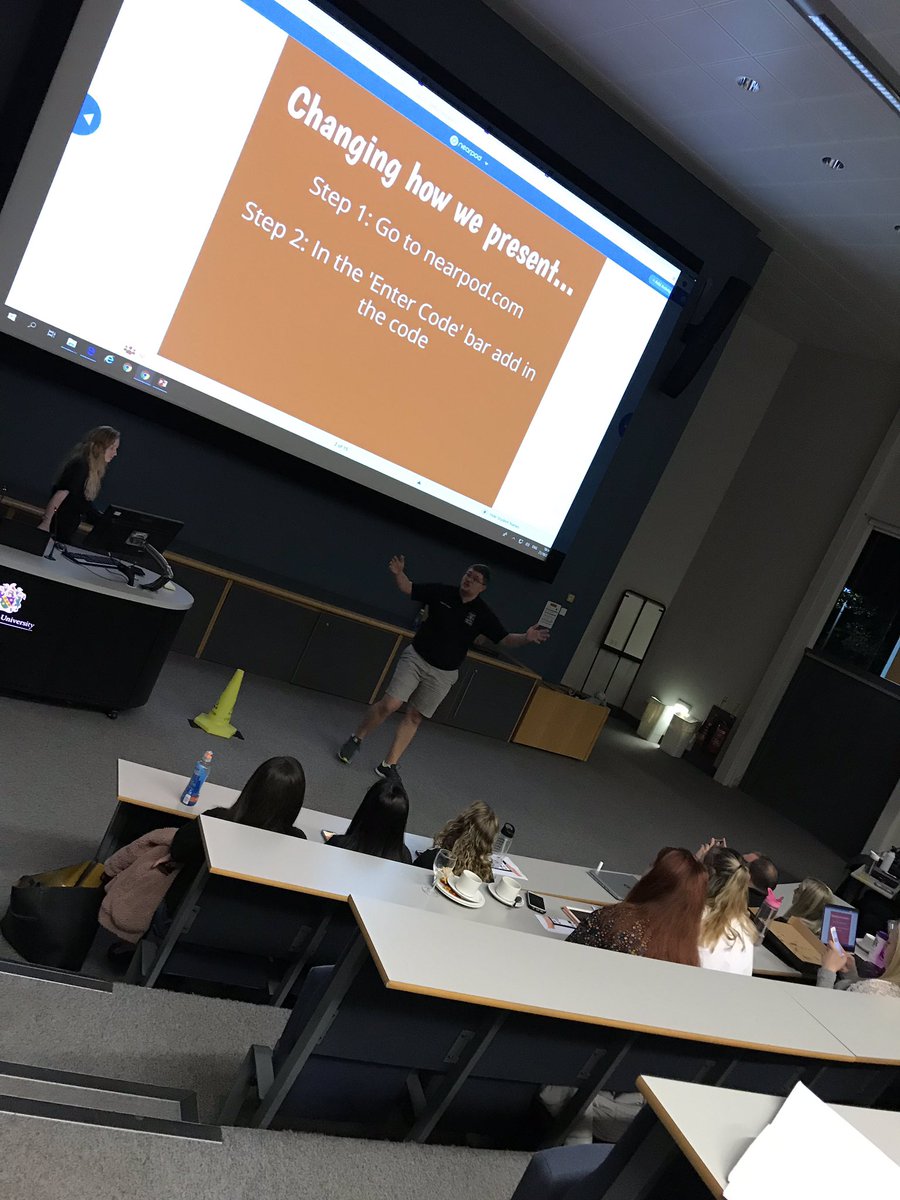 One of my favourite things about working with DLs is seeing them grow in confidence... @Mr_T102 &amp; <a href="/missaitken98/">𝕄𝕚𝕤𝕤 𝔸𝕚𝕥𝕜𝕖𝕟</a> sharing a brill presentation on <a href="/nearpod/">Nearpod</a> #TELMe #TELFest