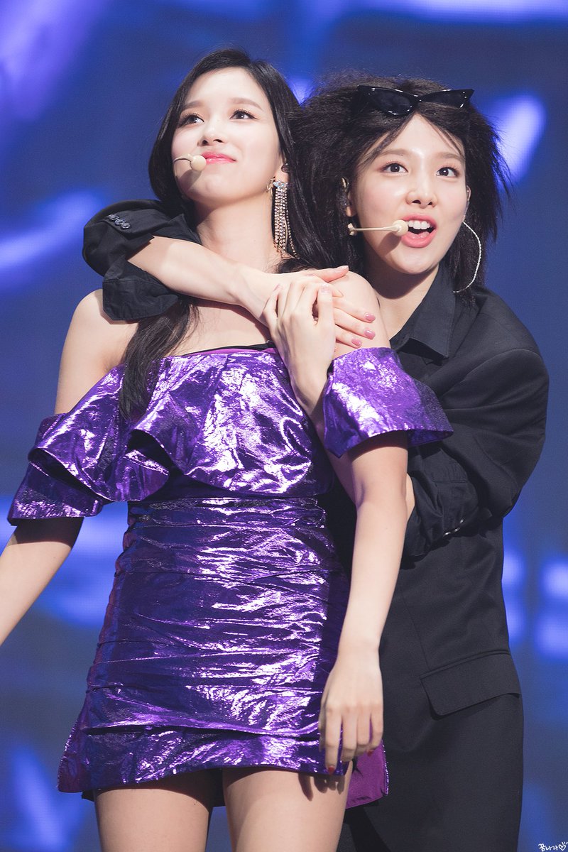 dreamnara0324's tweet photo. 191020 🐧💝

All for One, One for All

#TWICE #트와이스 #MINA #미나 #ミナ @JYPETWICE https://t.co/PJKeCoPu74