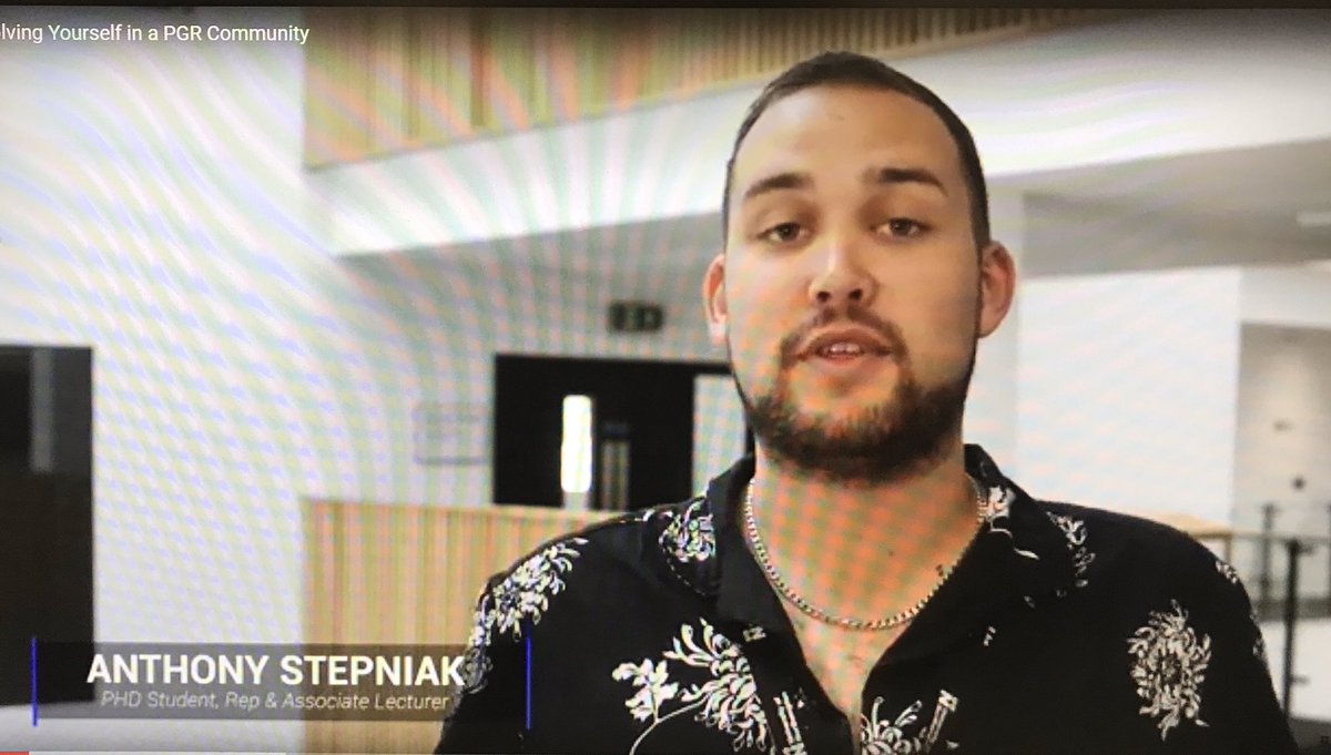 Head of <a href="/UniNorthants/">UniofNorthampton</a> Graduate School, <a href="/historymatt/">Matthew McCormack</a> &amp; Research Student Officer, @ATStepniak welcomed a new cohort of research students during day one of #PGR induction - showing them the chancellors funded ‘Involving Yourself in a PGR Community’ m.youtube.com/watch?v=umELLN…