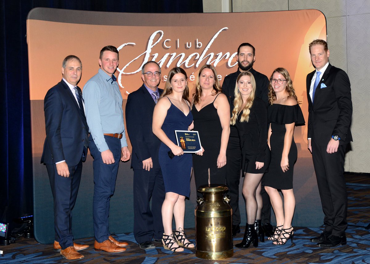 We are proud to support our local dairy industry and help it perform and continue producing milk consumed here. Congratulations to the 16 winners of the Synchro Supérieur Gala who contribute to our food safety and the vitality of our regions. sollio.ag/en#section6