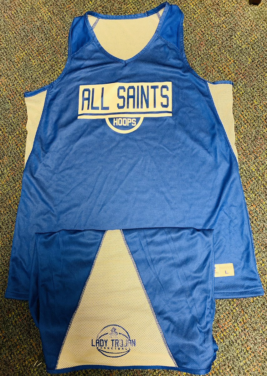 Coach_DSanders's tweet photo. New practice gear. Look good. Feel good. Play great! Thanks @TylerAthletics ! @AllSaintsTyler #BedlamBall @theroyreport @Tabchoops https://t.co/5Ztlnu1tBN
