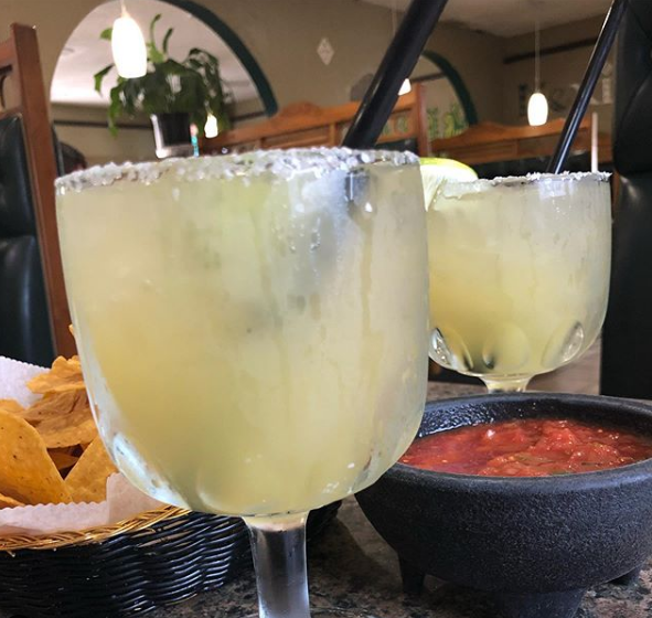 CocinaReal's tweet photo. Great minds drink alike! 
...
#CocinaReal #MexicanFood #Lawrenceburg #Tennesse #TNEats https://t.co/j9cP7wNSIB