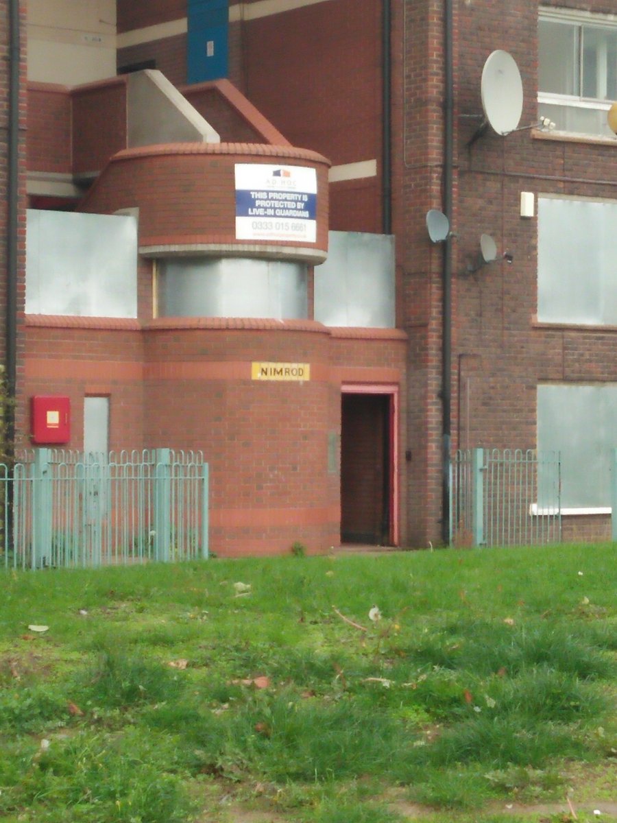samwag333's tweet photo. #barnethomes hi, I noticed where you have boarded off flats at Nimrod, there is a ground floor door that is open. This becomes a meeting point for young boys. Please can you close this door off do I can walk home safely https://t.co/JyvCIvdRfu