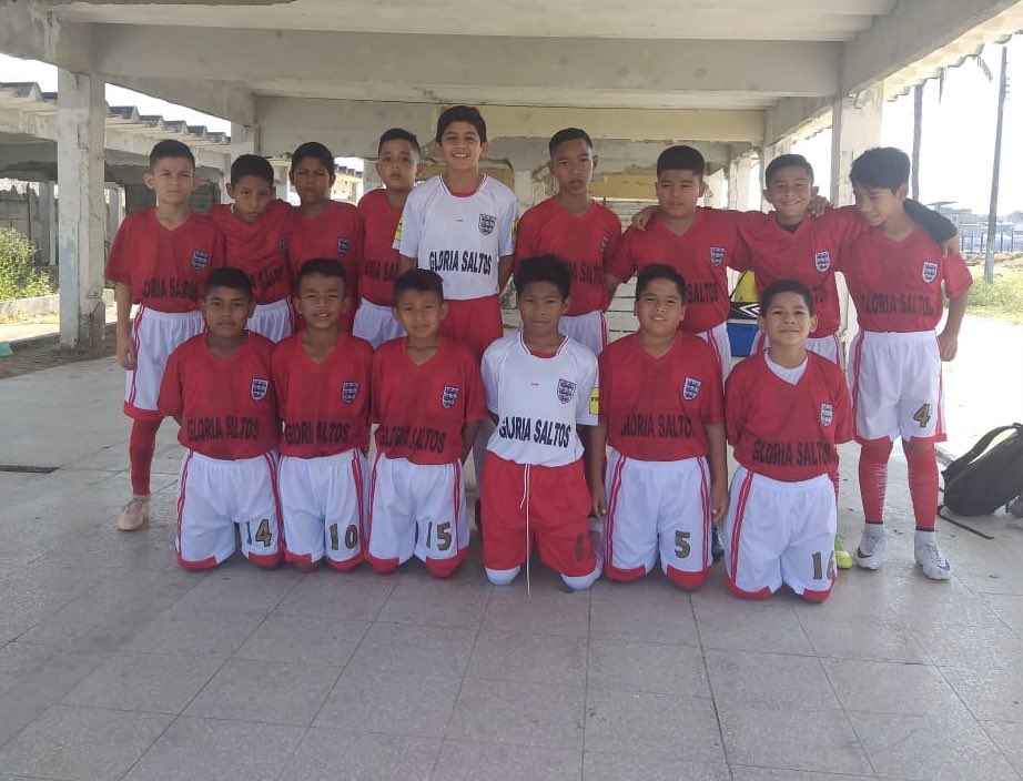 GloriaSaltosFC's tweet photo. Sub 11 pierde contra Guayaquil FC 1-0 TORNEO ASOGUAYAS https://t.co/uQexCdXZYn