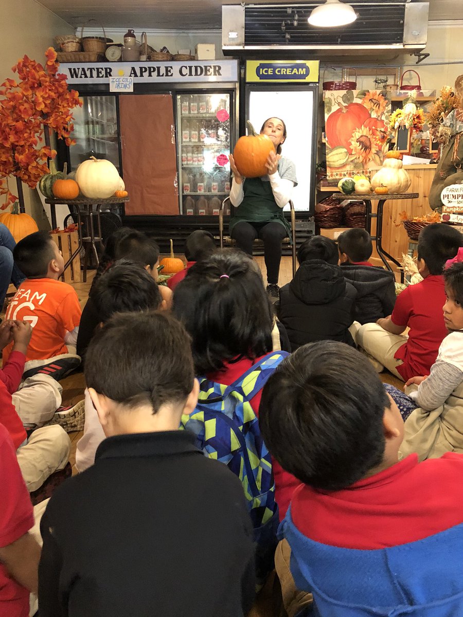 liz_odell_rbb's tweet photo. Very exciting morning learning all about pumpkins, going pumpkin picking, taking a hay ride, eating donuts and drinking apple cider at Wemrock Farms ๐๐๐#RBBisBIA #RM309 https://t.co/C6K78PvqbV