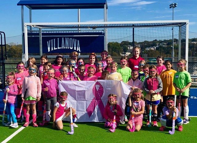 Filia’s youngest players supporting Breast Cancer Awareness Month and Coach Gretta Ehret’s fight. Use the link in our bio to donate. #dreamcrazyforgretta 🏑 #breastcancerawareness ift.tt/2p0T38u