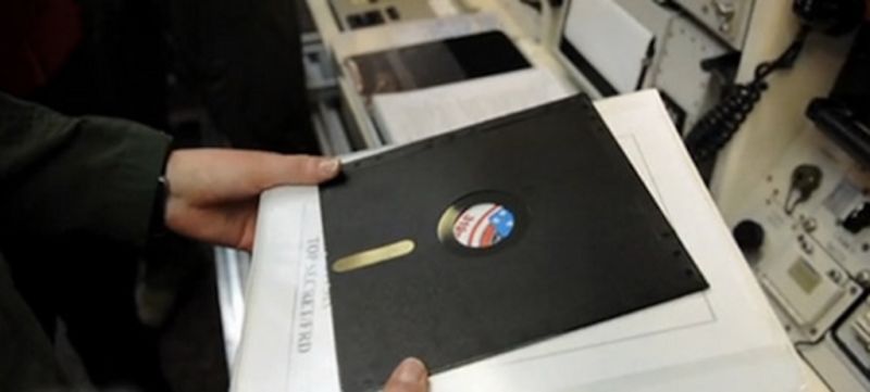 softwaredone's tweet image. Air Force finally retires 8-inch floppies from missile launch control system
arstechnica.com/information-te…
#oldtechnology