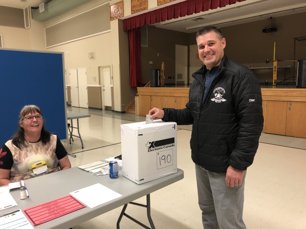 gerry_chief's tweet photo. #DokisFirstNation #FederalElection #DokisComplex #GoVote https://t.co/3SXUlK3Lur
