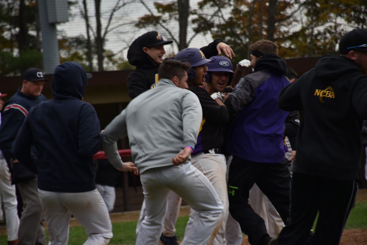 UAlbanyClubBase's tweet photo. Great series played this weekend by @UMBaseballClub! Danes win the series 2-1 and move to 6–2 on the season #WellOiledMachine https://t.co/Xoc3AlH4zV