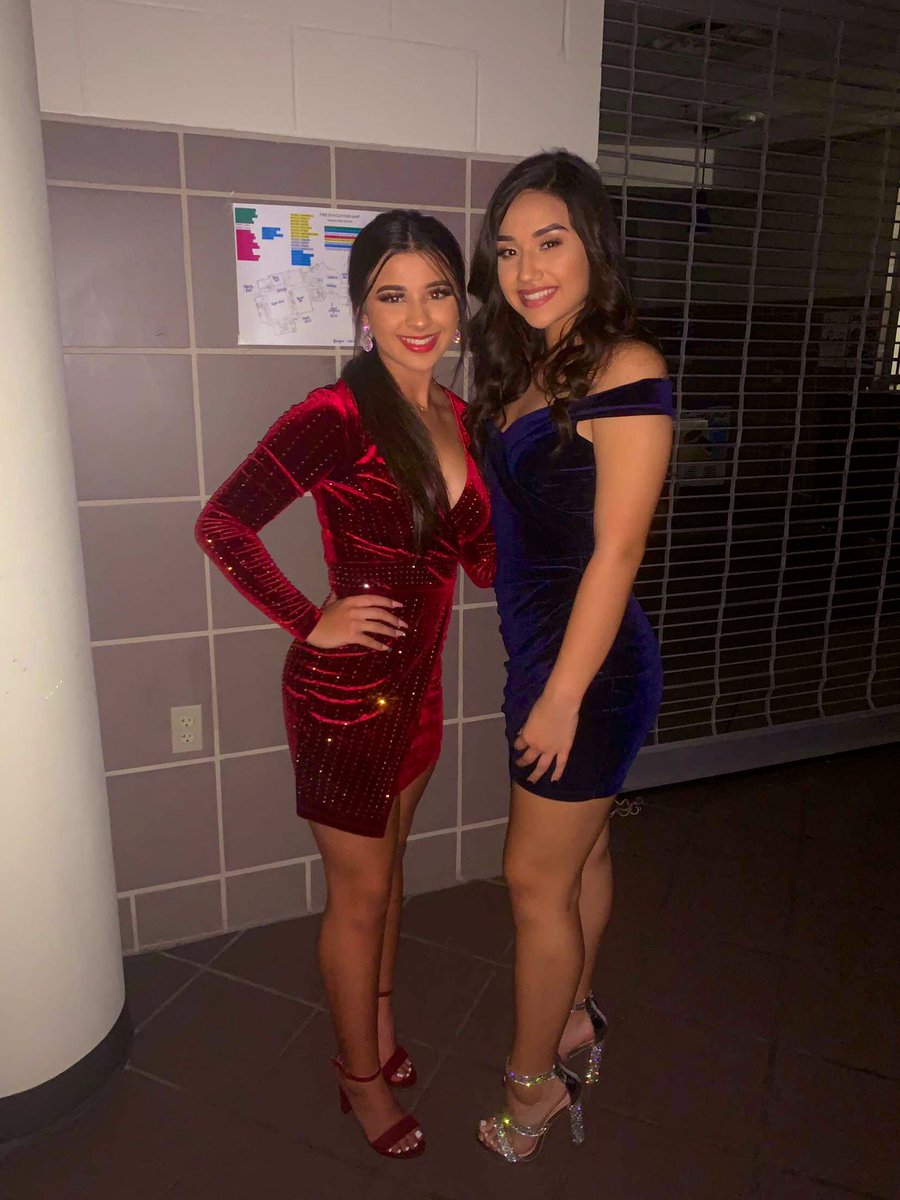 SaucedaHailey's tweet image. Xoxo💋 #HOCO2k19
