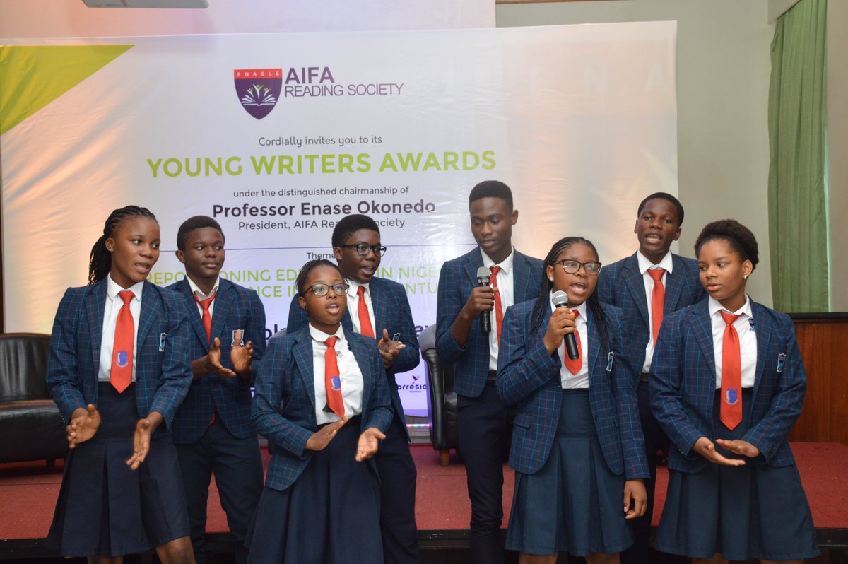 aifareading's tweet photo. #YoungWritersAwards
"The future belongs to young people with an education and the imagination to create" ~Barack Obama
#AwardingExcellence #EducatingTheMind #SDG4 #Writing @CSCSPLC @Olam @TosinOdunfa @Parresiabooks @farafinabooks @RasmedPublicat1 @PurpleShelves @Learnafricaplc https://t.co/Ut7UWpQmTG