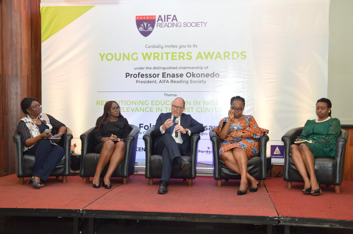 aifareading's tweet photo. #YoungWritersAwards
"The future belongs to young people with an education and the imagination to create" ~Barack Obama
#AwardingExcellence #EducatingTheMind #SDG4 #Writing @CSCSPLC @Olam @TosinOdunfa @Parresiabooks @farafinabooks @RasmedPublicat1 @PurpleShelves @Learnafricaplc https://t.co/Ut7UWpQmTG