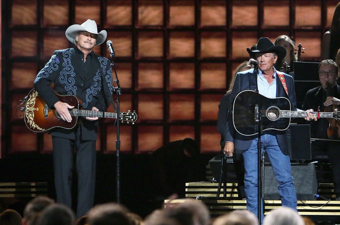 Alan Jackson’s CMT Diagnosis and Symptoms You Shouldn’t Ignore