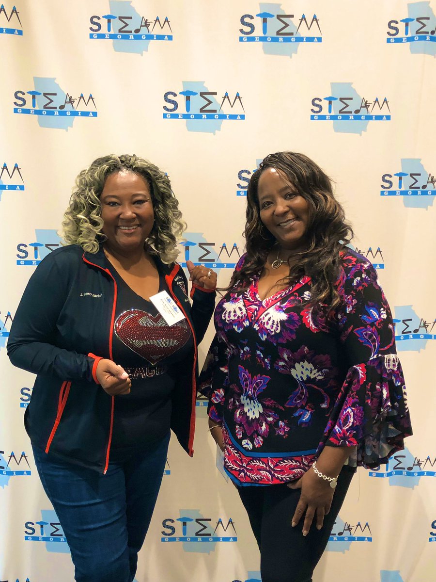 Usher-Collier ROAR tweet media