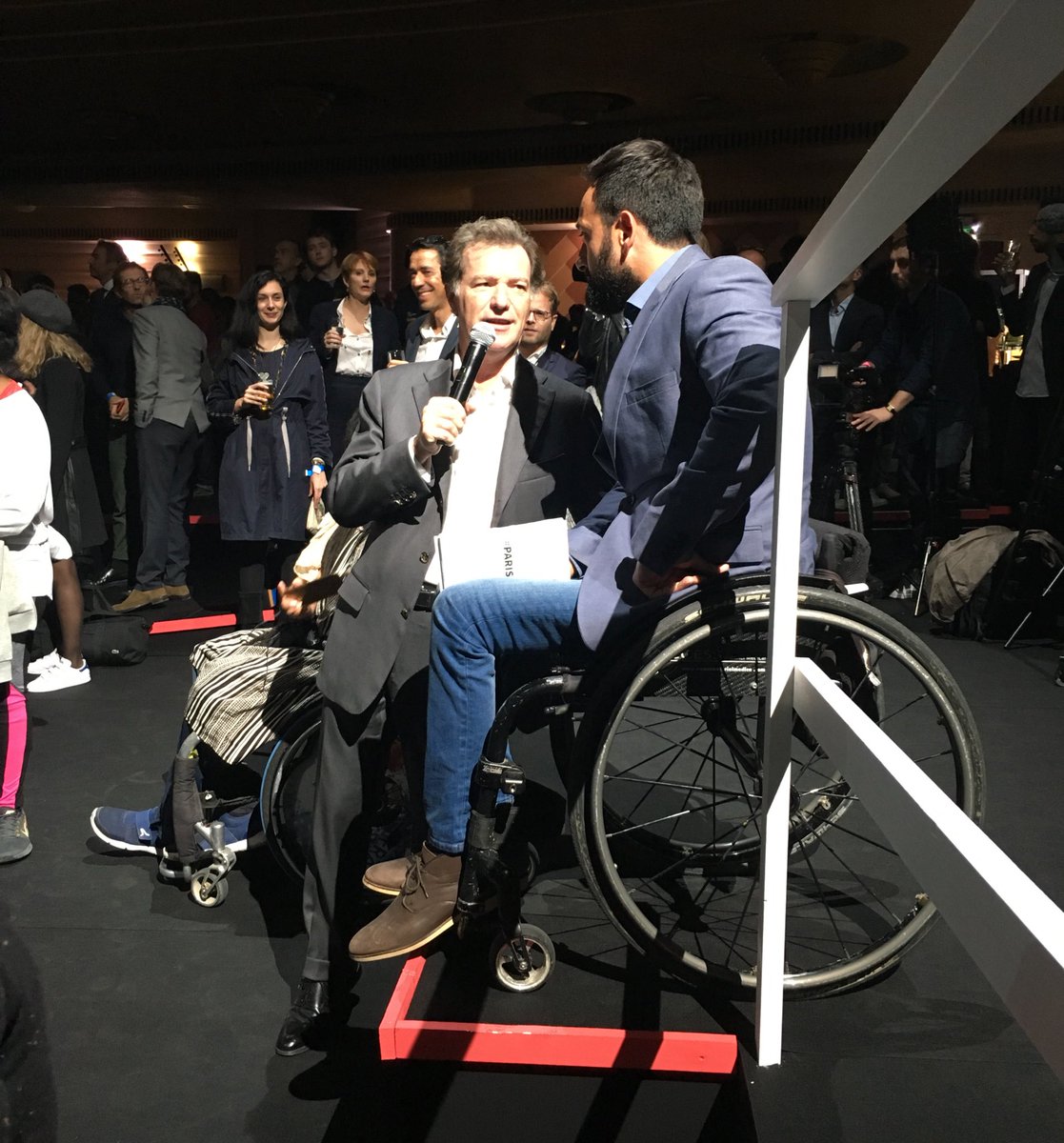 GroupeBPCE's tweet photo. #Paris2024 | « Aujourd’hui on est très heureux et très fier de participer à ce moment emblématique pour @Paris2024 » 💬 Laurent Mignon, président du directoire du Groupe BPCE https://t.co/ow7t13EKSr