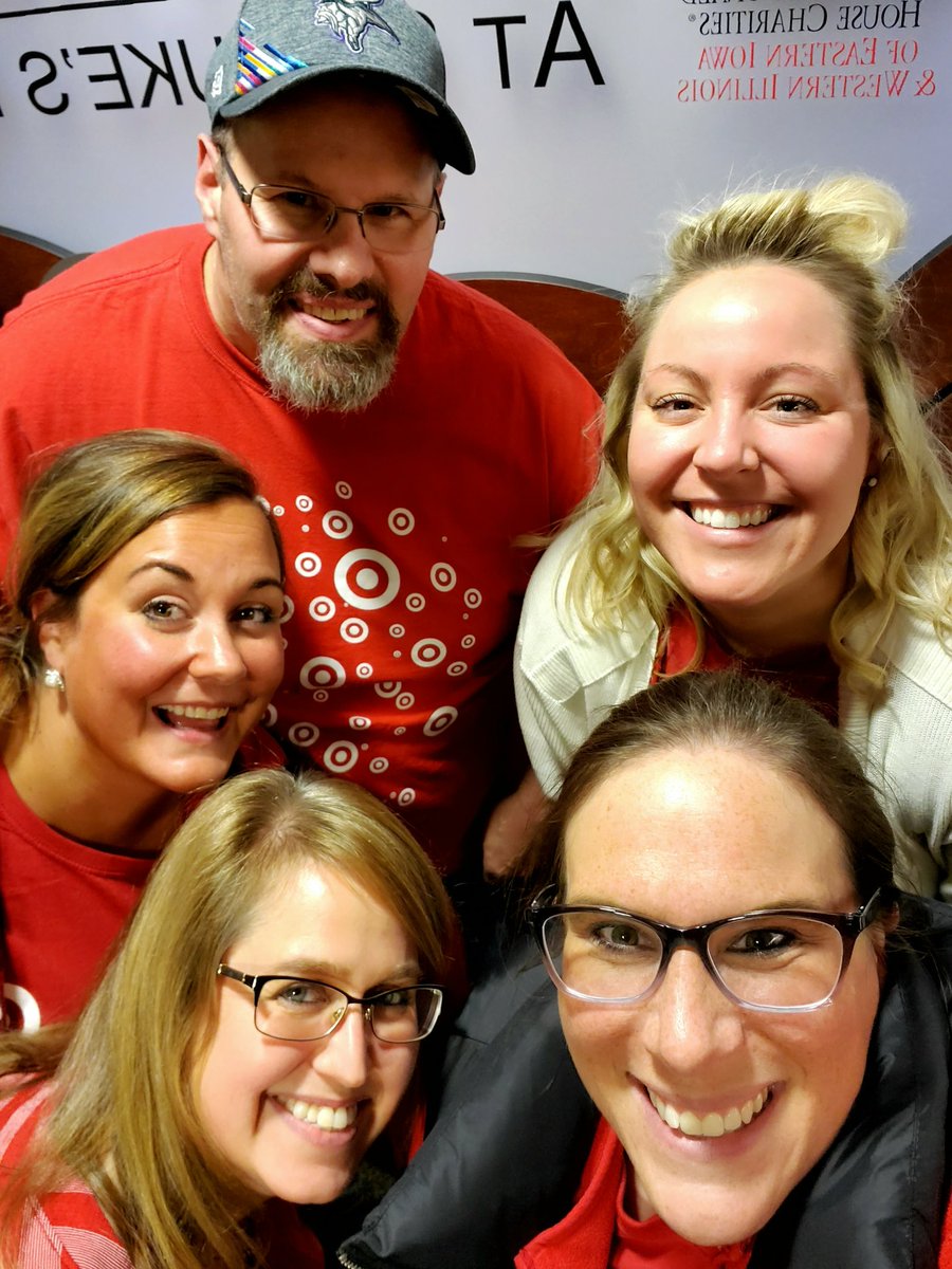 Ronald McDonald Dinner Round 2! See you next month! #T1771 #volunteer <a href="/Delaine_T1771/">Delaine Dahl</a> <a href="/Le_Hulett/">Leandra Hulett</a> <a href="/Alicia_Michel21/">Alicia</a>