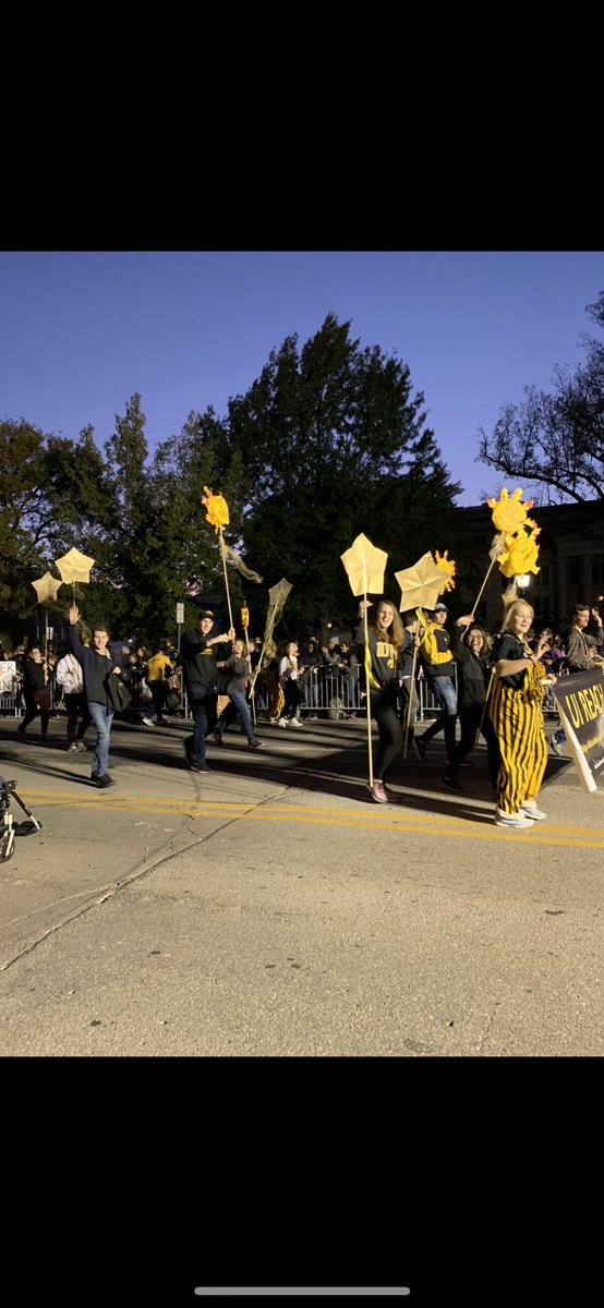 UIREACHProgram's tweet photo. UI REACH had a blast with RAYS of REACH at The University of Iowa’s Homecoming parade this past weekend! A big thank you to Luke and his family for loaning us their car for the parade! #uireach #hawkeyes https://t.co/Wed5zzo5Oq