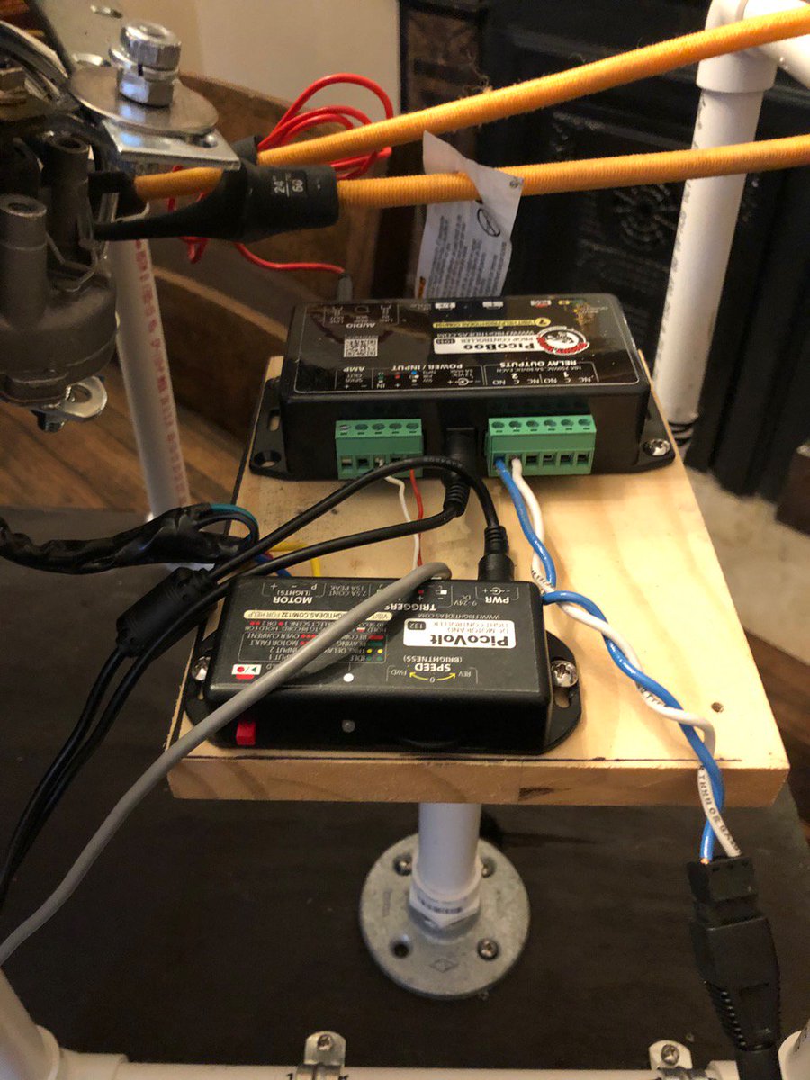 FrightProps tweet media