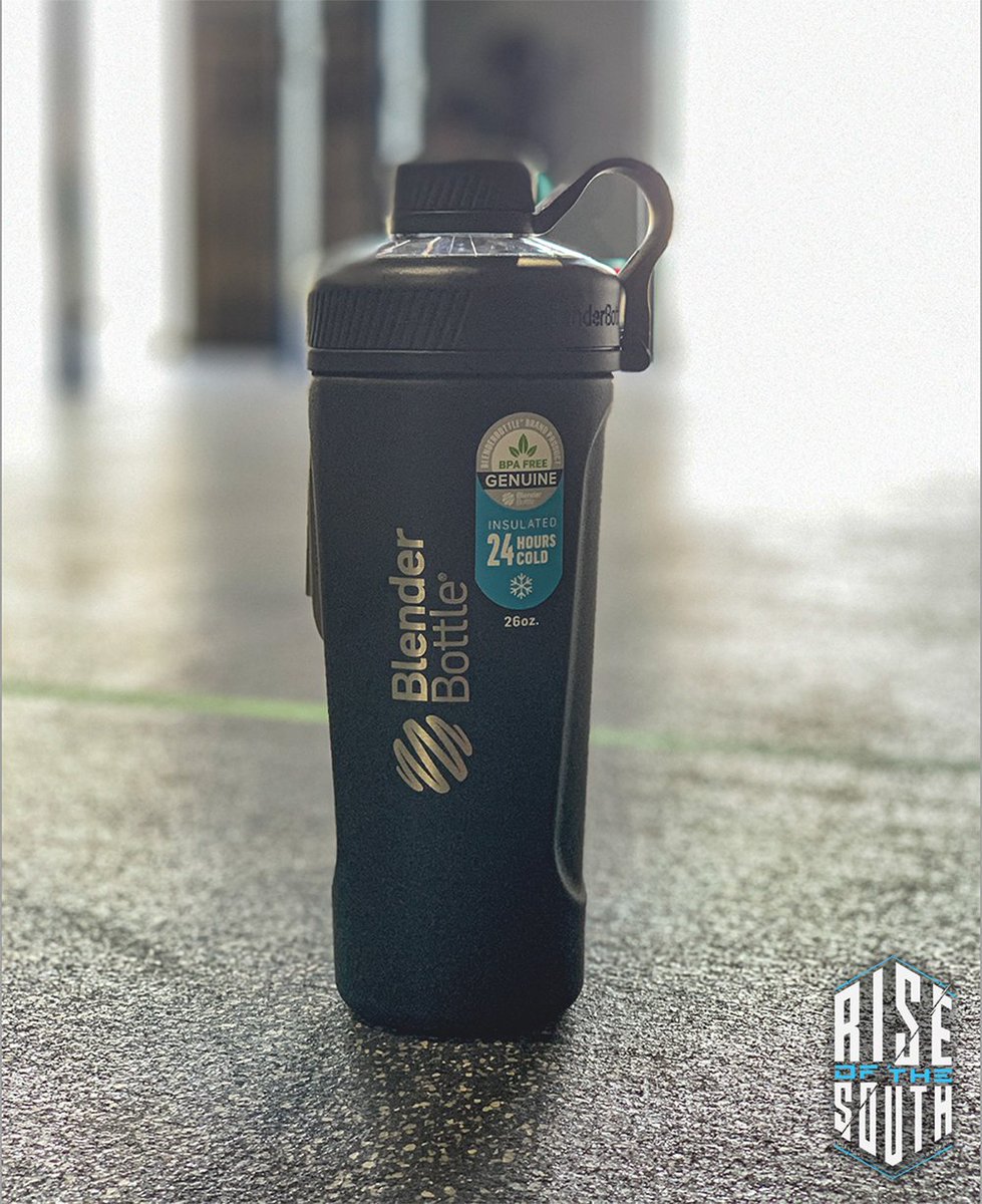 RISEOTHESOUTH's tweet photo. Blender Bottle sent over some amazing prizes for RISE 2019. These are insulated stainless steel with a clear top. More details coming this week about RISE 2019 prizes! Only 2 spots remain.
.
#blenderbottle #RISEOFTHESOUTH2019 https://t.co/UCYXWI3NCs