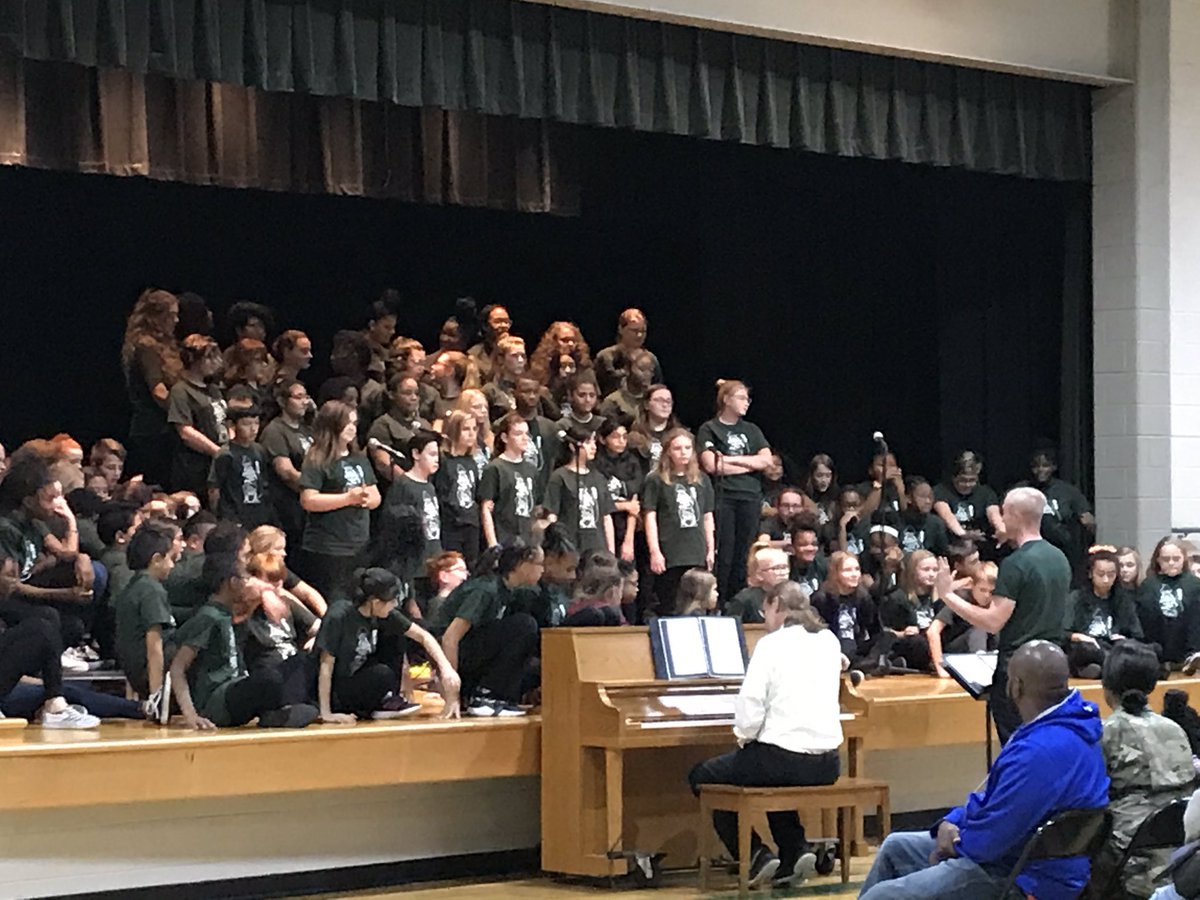 BobbyK1215's tweet photo. It’s a packed house to see Moore Middle School choir in action!  Great job to a bunch of talented young people!  #proudprincipal @lpennycuff https://t.co/zdqNPyq3c5
