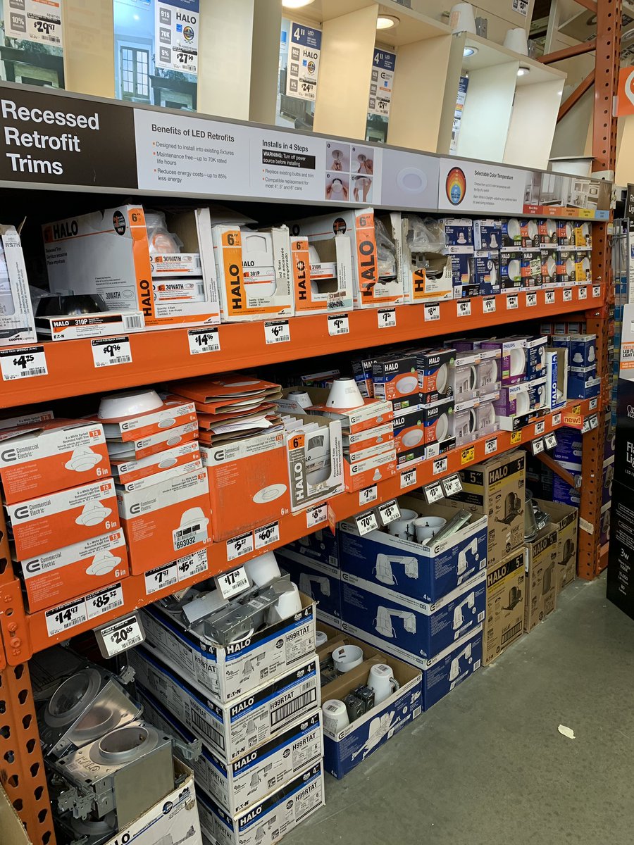 cmcclintock22's tweet photo. There is no “I” in TEAM at 131. Everyone came together today and the results speak for themselves. Driving #instock and leading by example. This is what great looks like!  #Shelfie @RussellKMann @FarrBrannon @AccettaPl @KMTovey https://t.co/wFmDzo7sRT