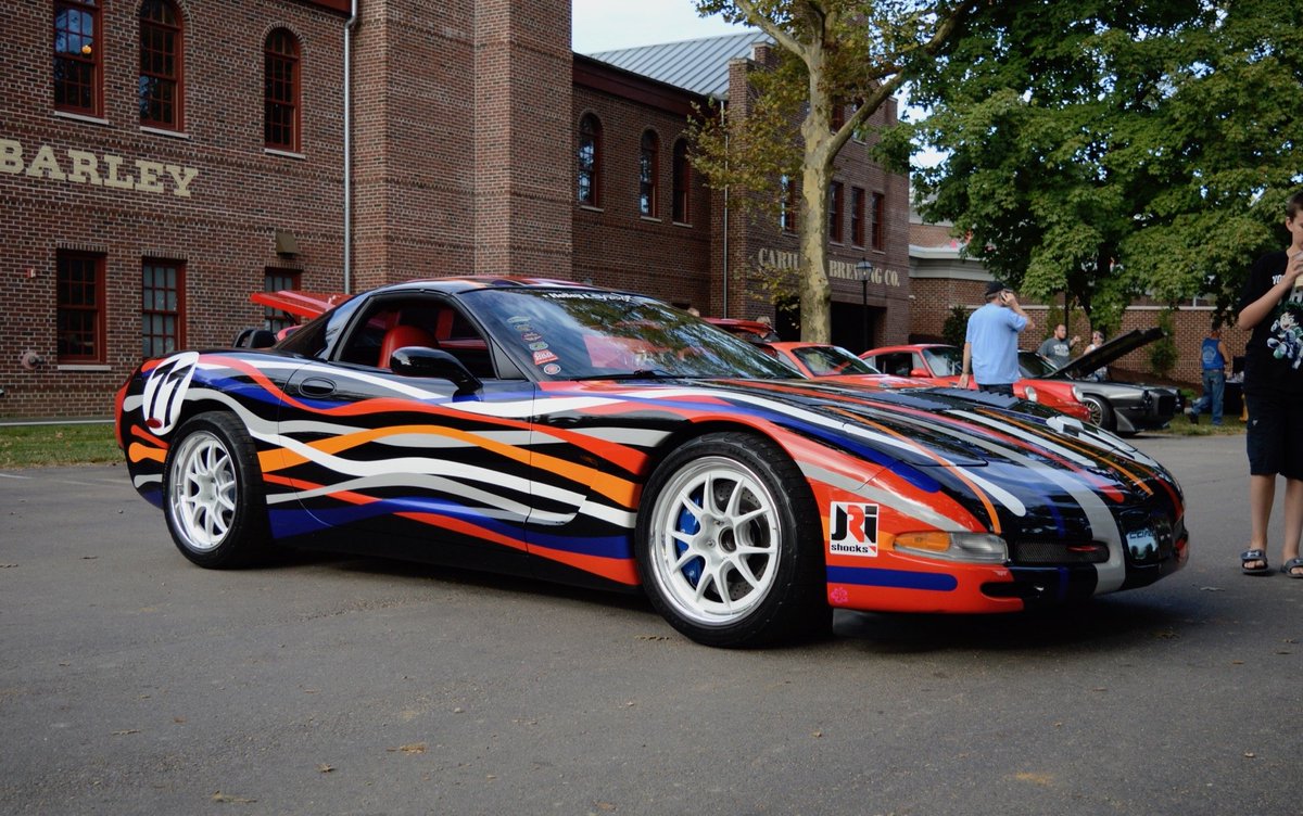 ForgelineWheels's tweet photo. Like a hot knife through butter? The #butterknife #corvette carves on #forgeline #GA3R #OpenLug! https://t.co/QXhHrxvYsV https://t.co/8n4cQEmZNi