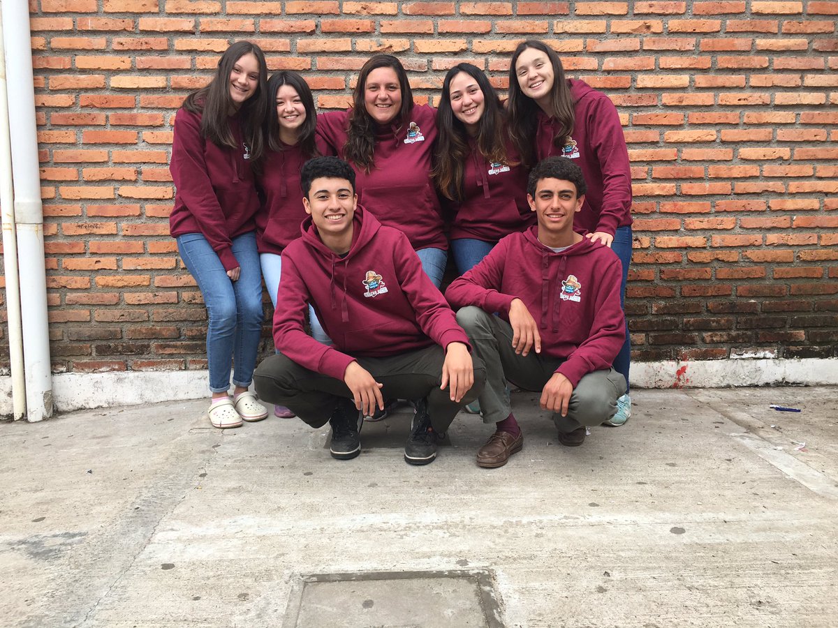 RPyVCaraguata's tweet photo. 14 voluntades...mucho más que dos equipos, incontables horas de trabajo, muchas anécdotas, ni decir los km recorridos, un solo origen: ese 2016 y la gran aventura iniciada a partir de 2017! 
Tercer temporada, mucha experiencia y objetivos muy claros...a divertirse como nunca!!! https://t.co/UeOUJqUsZw