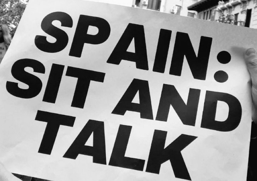 blancacanonge's tweet photo. #SpainSitAndTalk https://t.co/qE3cdywJGN