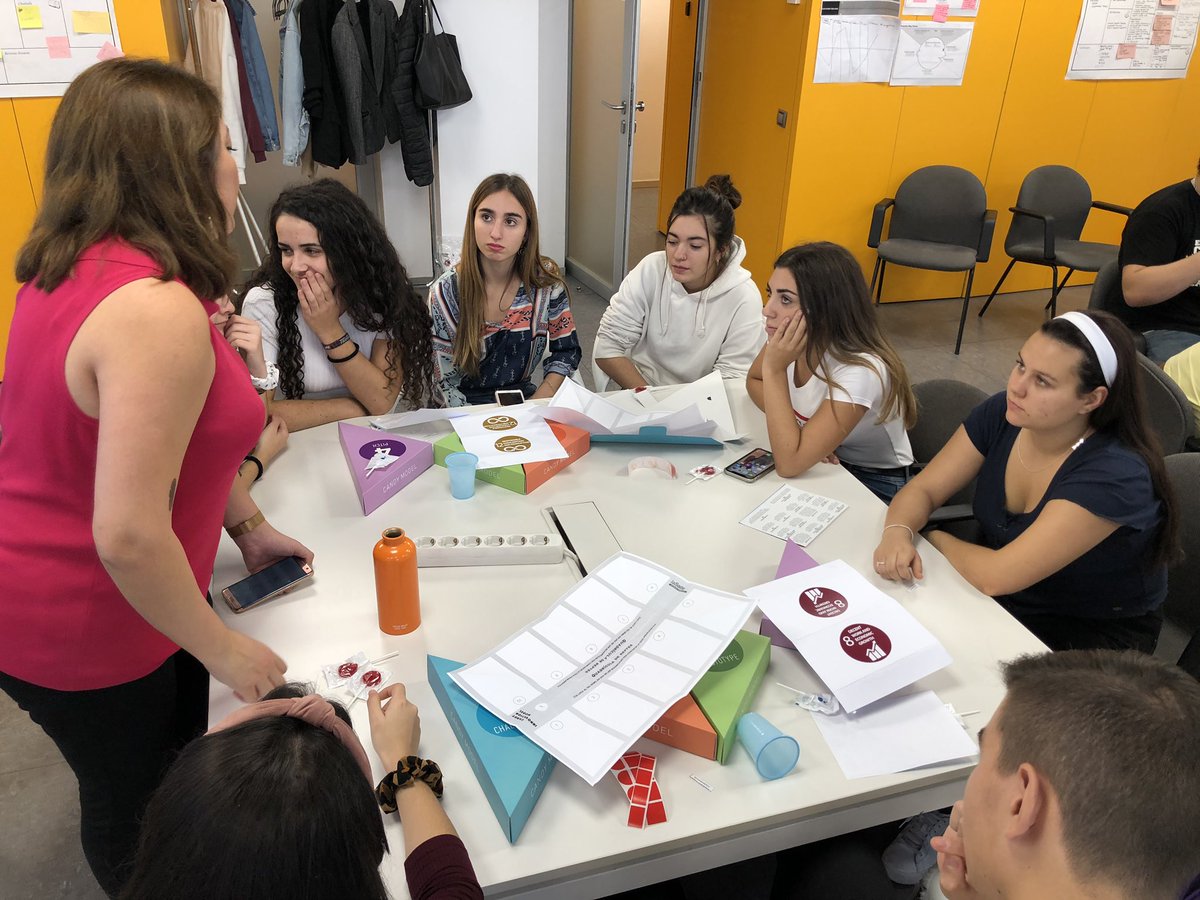 TFtalentfactory's tweet photo. Gran broche al #SantBoiTalent2019 @SantBoiTalent y al #TalentAules2019 @Talent_Aules con el #youngentrepreneurprogram en @LaSalleTechnova @ViladecansTweet @AjuntamentGava @AjSantBoi https://t.co/WiV1iCFJvk