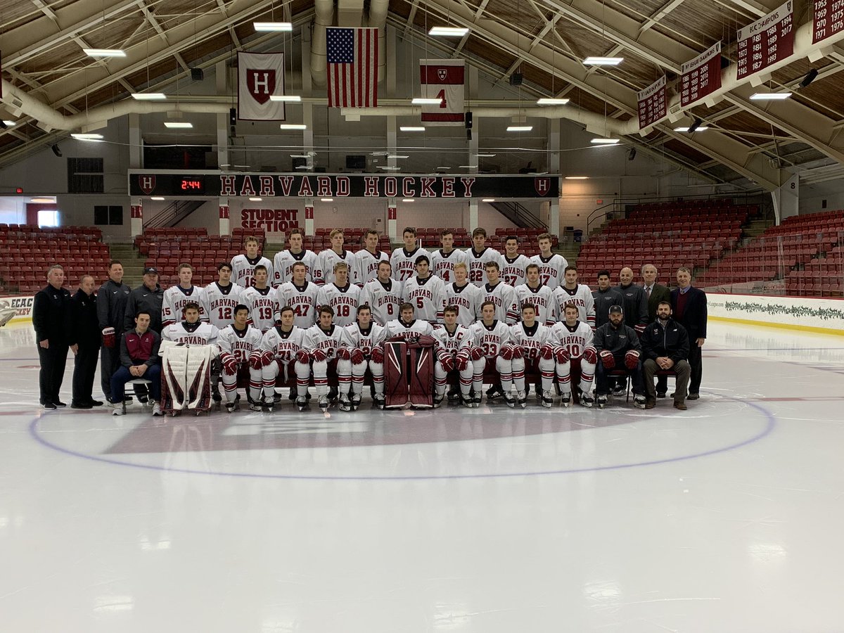 Looking good - nice to get the group together - let the countdown begin. #GoCrimson