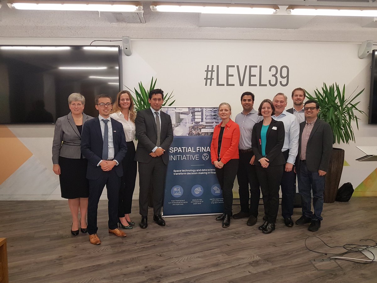 FinanceSpatial's tweet image. Big thank you to our inspiring speakers tonight, showcasing  #Spatialfinance innovations and thanks to our advisory board to help us achieve our ambitions, mainstreaming geospatial capabilities across the #finance sector! @Level39CW #SpatialFinanceConnect