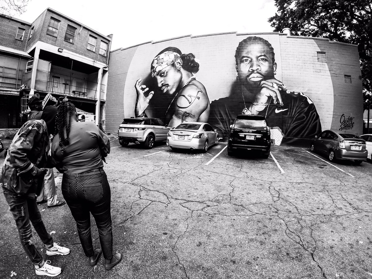 CityofAtlanta's tweet photo. Check out the new mural in Little 5 Points of Atlanta’s own @Outkast🔥
It was painted by muralist JEKS and inspired by a photo taken by iconic hip-hop photographer, @JonathanMannion. https://t.co/y7UBQraEjl