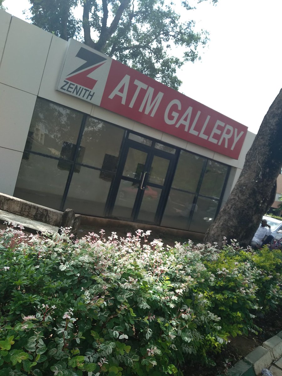 ABU_Campus's tweet photo. The most useless ATM in the history of ATMs 💯 https://t.co/TLE8iCZOgA
