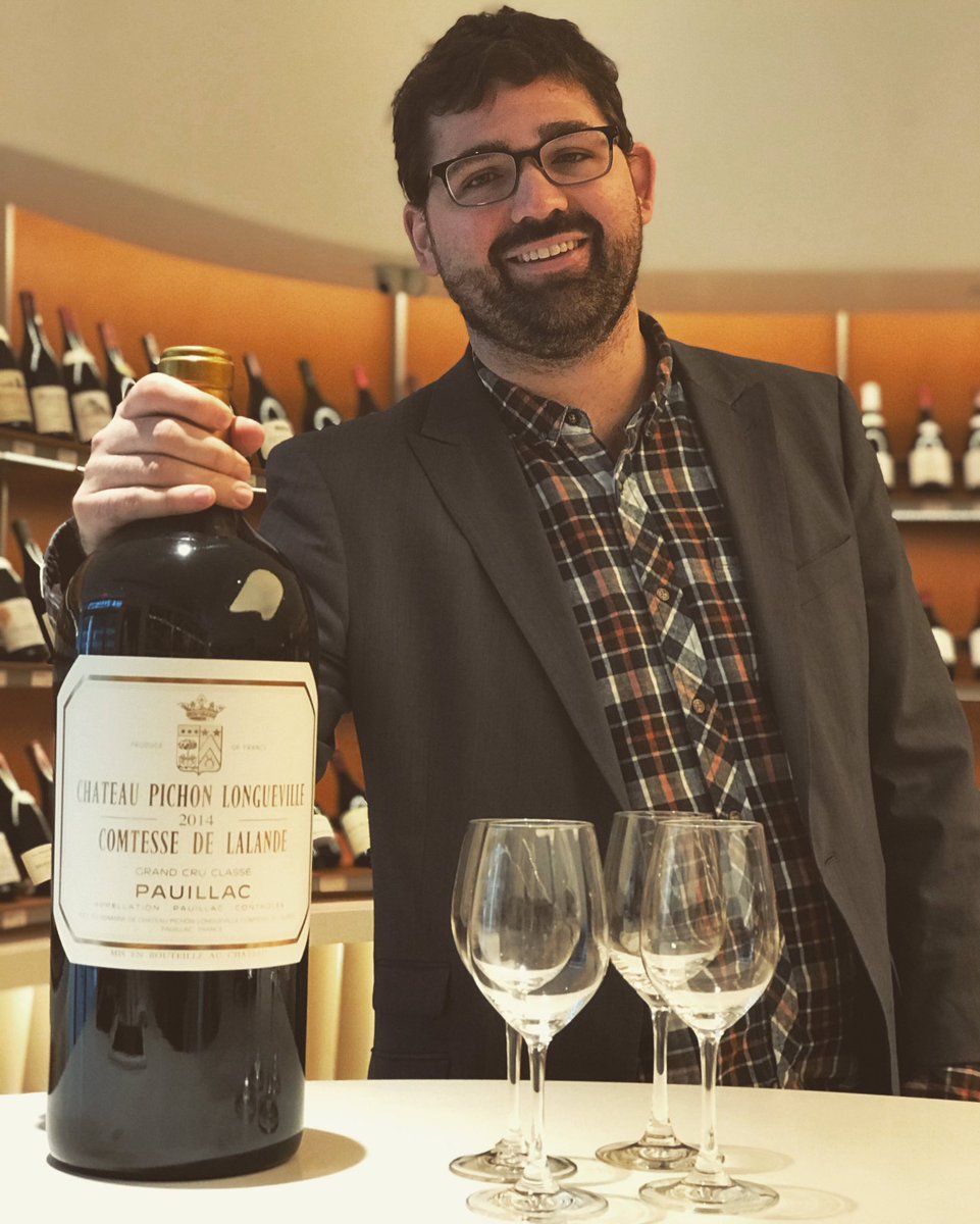 VintryFineWines's tweet photo. Drinking great wine with many friends inspires our @kbunge to meet his goals. What inspires you? #motivationmonday #winelife https://t.co/IGhaj4CSNx