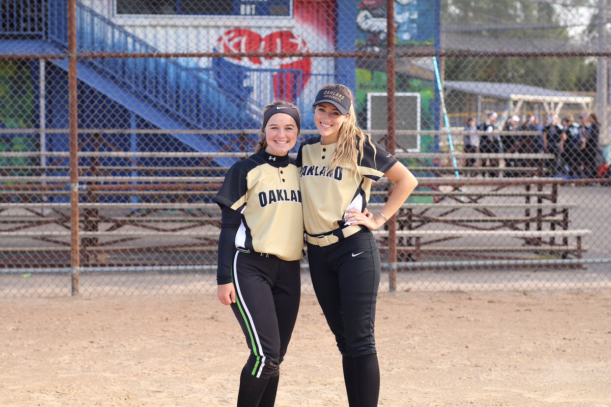kirstyn35's tweet photo. 🥎🥎 https://t.co/I7EOZUBwxz