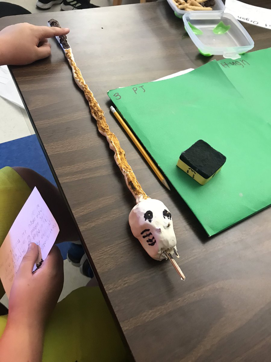 Mrs Bonnell’s scientists exploring structure and function with system models! Ready to share their new learning with classmates! <a href="/SNIS_CT/">Sarah Noble School</a> <a href="/MrsCBonnell/">NMPS K-5 STEM Teacher 🤖💡🔎</a>