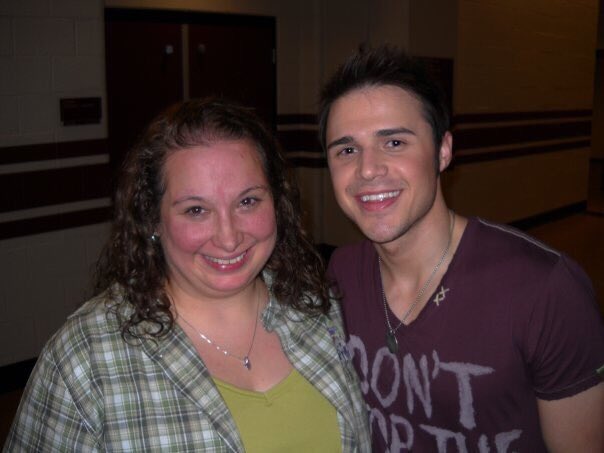 melenie_mac's tweet photo. Looking forward to a fun evening with this guy tonight, celebrating 10 years of music with fellow fans!! Who’s coming to the @KrisAllen show at Columbia City Theater? https://t.co/Y8Kq0qwBji
