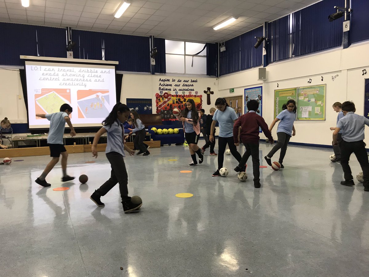 church_prim's tweet photo. Great to see practical small steps being supported through video review &amp; self review in PE with @Y6church_prim this morning 😄 @WeAreBDAT @NiallO7Brien @moveandlearnuk @JoinUsMovePlay @KammySiddique @YorkshireSport @TheDanWilson @amazingholt https://t.co/spV54q4fDH