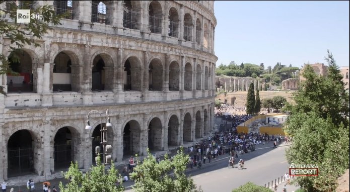 reportrai3's tweet image. È stato pubblicato proprio oggi dopo 22 anni il bando Consip per l’affidamento in concessione per 5 anni dei servizi museali per il Parco archeologico del #Colosseo che dal 1997 erano in mano a Coopculture e Mondadori Electa.
#AnteprimaReport #Report