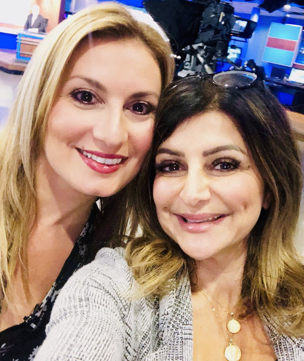 MariaPanopalis's tweet photo. When @vickyminamakeup says “Let me do your makeup!”… you sit down and let her do your makeup!
What a treat to see my old friend... who just happens to be one of the best in biz!
PS. I’m way more tired than I appear in this photo. #MagicOfMakeup @CTV_Liveat5 https://t.co/ENyzc5pSyj