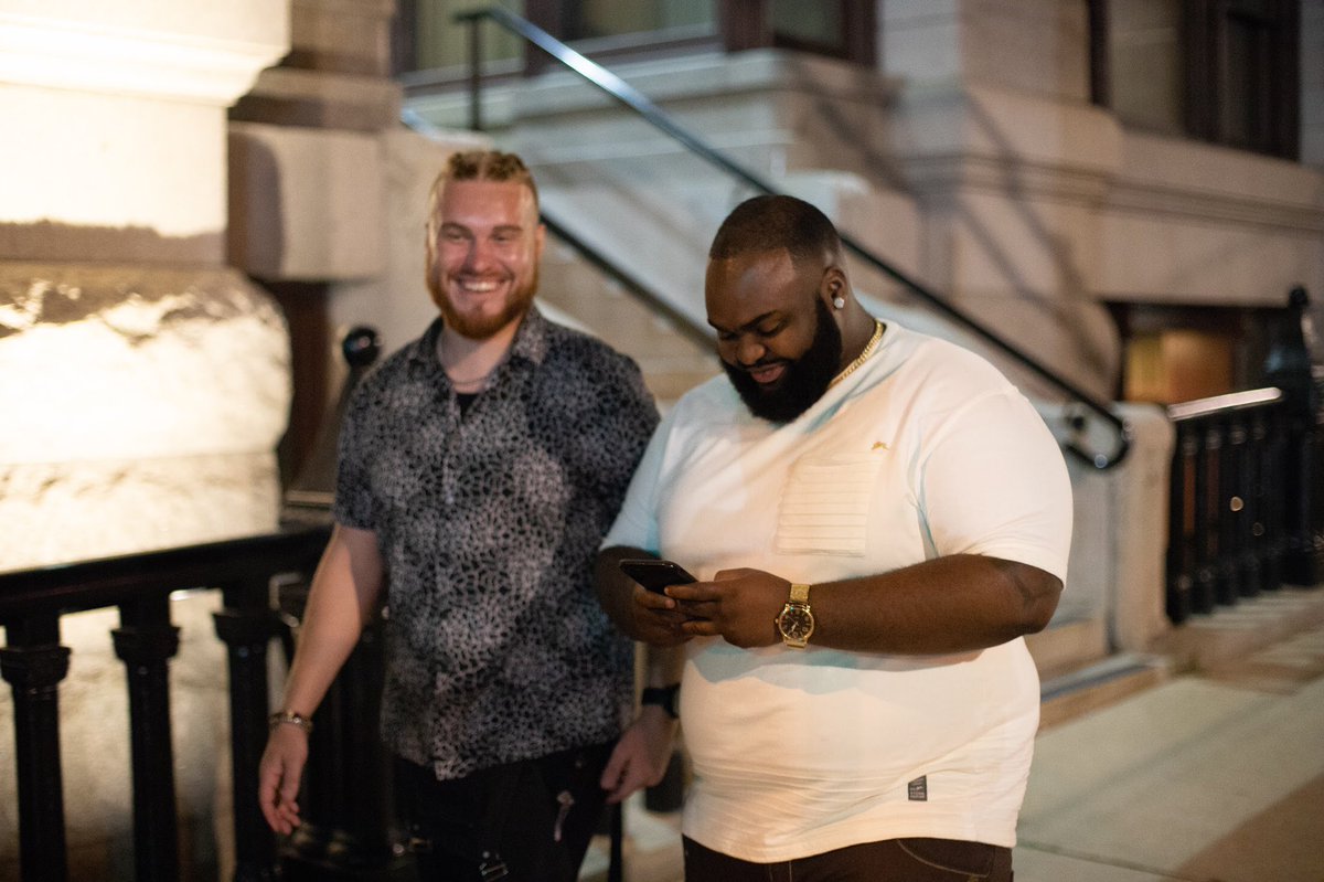 PeezSW's tweet image. 🚨🚨🚨Peez - “Get It Bae” ft. Dev Diamond (Official Music Video) will be dropping on ....

Oh my bad, I announced it on my IG.
Click the link to find out and follow me @PeezSW ⬇️⬇️⬇️

instagram.com/peezsw/?hl=en