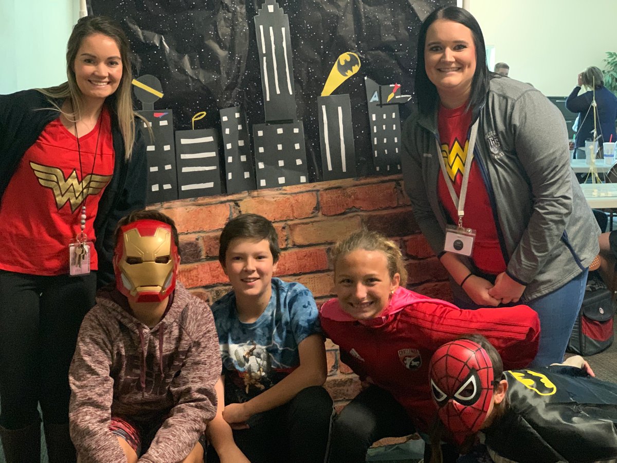 Cypress_Grove's tweet photo. Our LEADS students and sponsors have already began making CG a better place! @LEADScsisd #SuccessCSISD #cgcats https://t.co/Dz3jtMo9Og