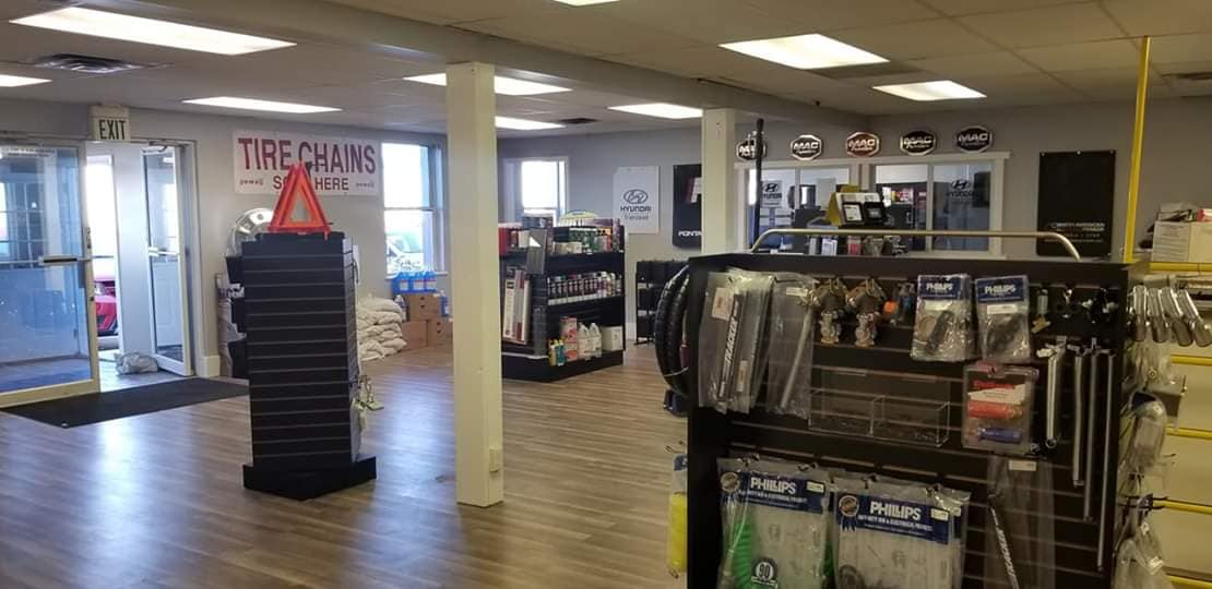 natllc's tweet photo. Come and visit our Parts showroom, where you can find the missing piece for your trailer! https://t.co/PJXp0bmh6M